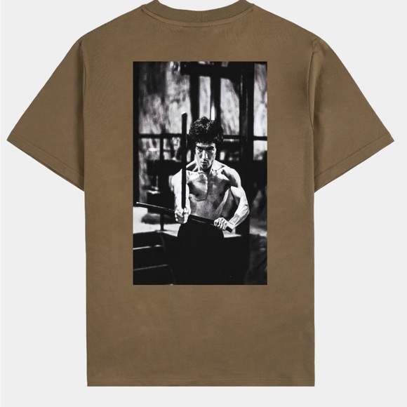 Bruce Lee T-shirt size large - Picture 2 of 12